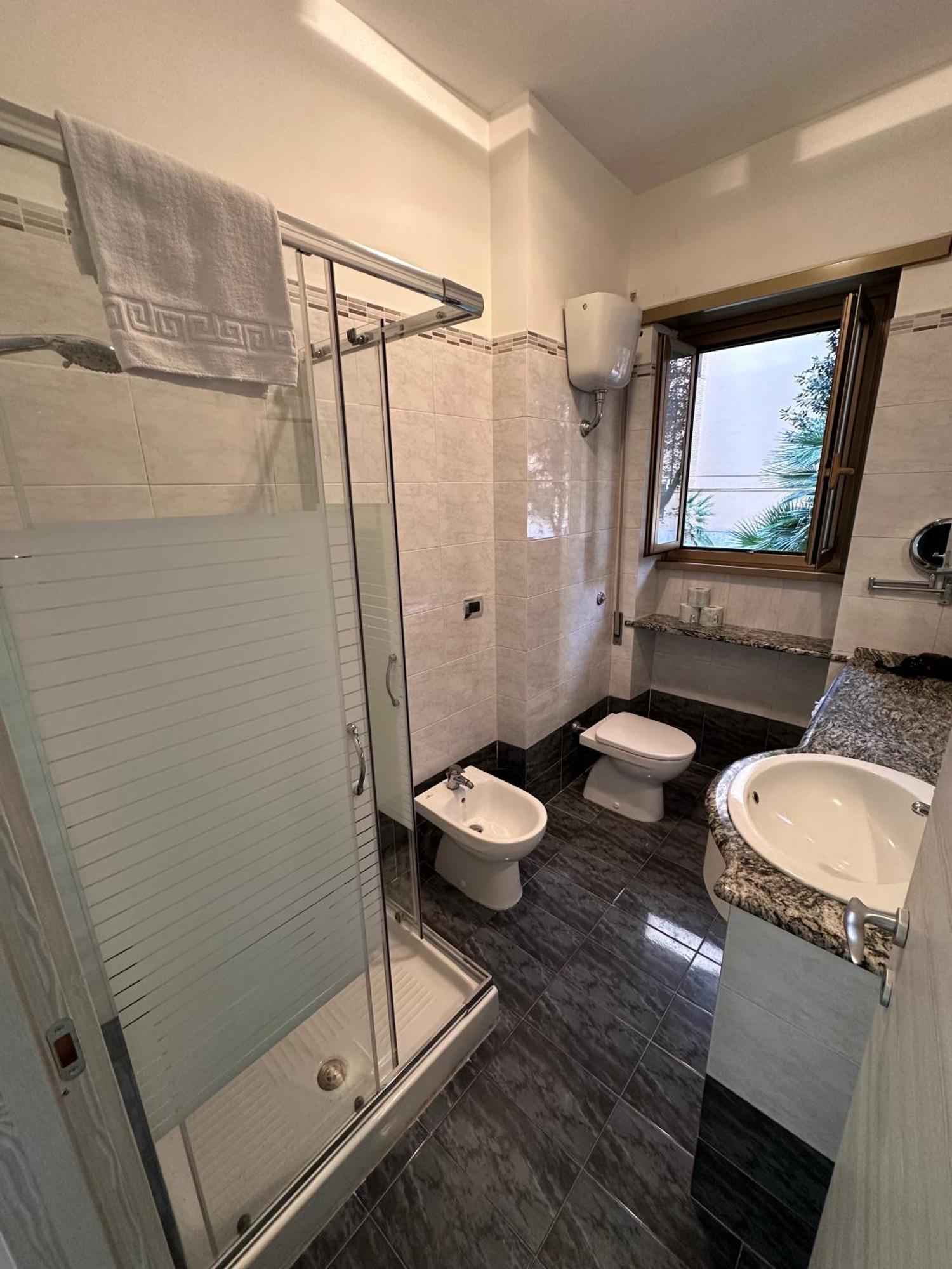 Rhome Away Montagnola โรม ภายนอก รูปภาพ
